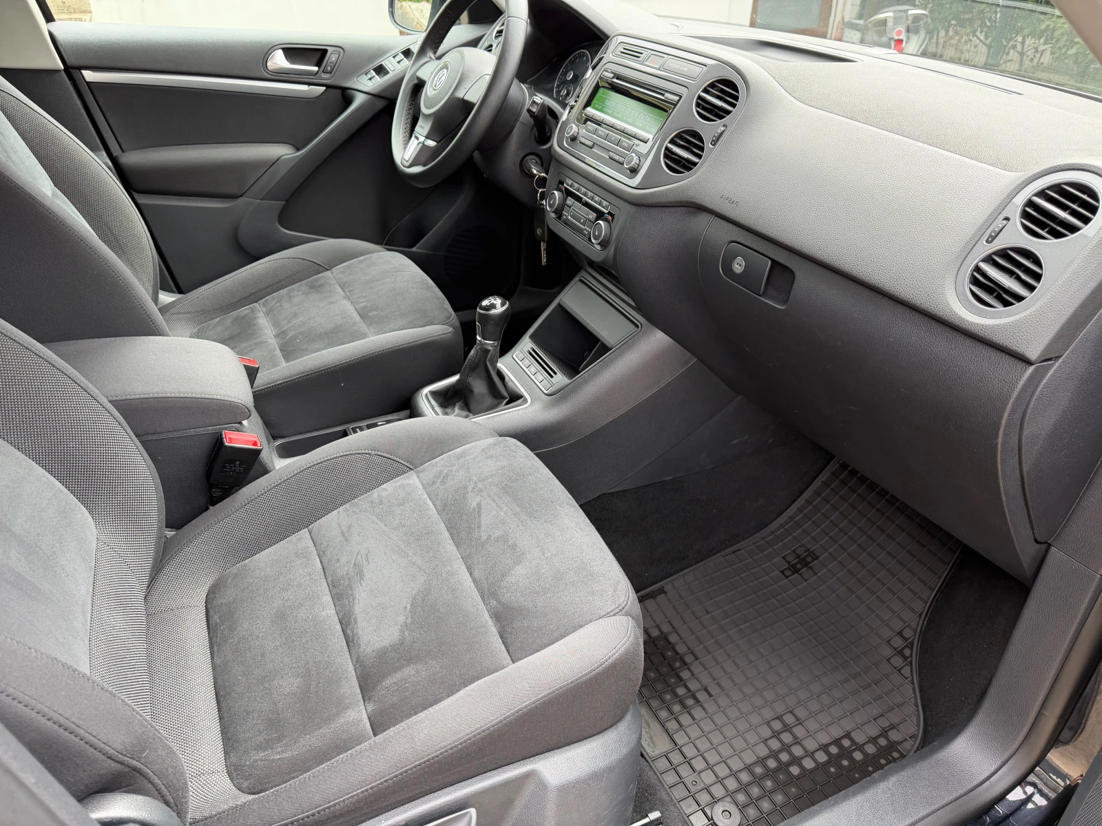 VW Tiguan 1.4TSI HIGHLINE., снимка 9 - Автомобили и джипове - 56271083