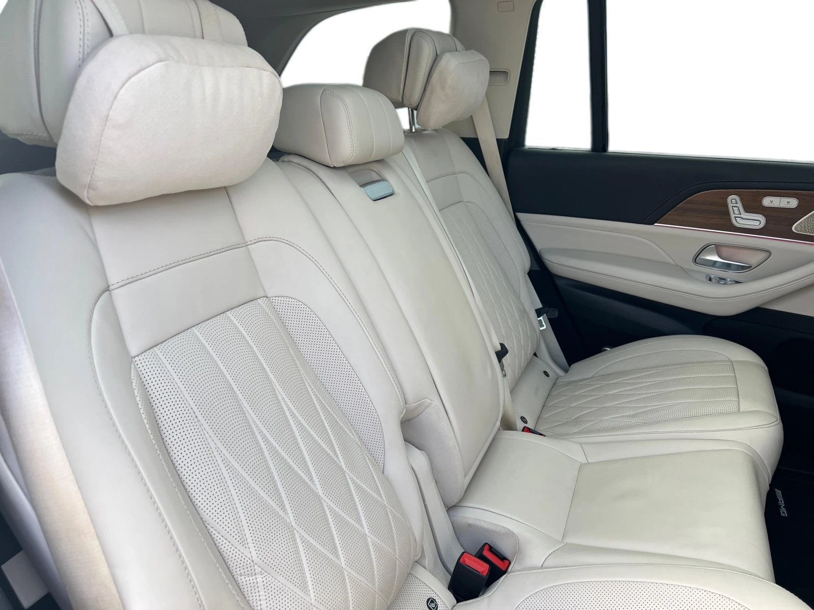 Mercedes-Benz GLS 63 AMG 4MATIC+ , снимка 14 - Автомобили и джипове - 56560815