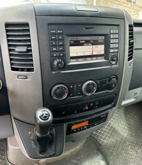 Mercedes-Benz Sprinter 319 Bluetec 8+ 1 * АЛКАНТАРА* ЛЕТИ ДЖАНТИ* , снимка 6