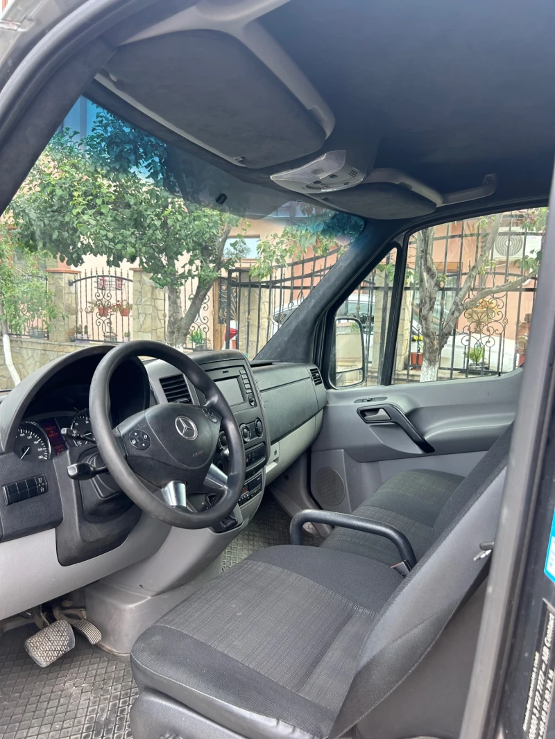 Mercedes-Benz Sprinter 319 Bluetec 8+ 1 * АЛКАНТАРА* ЛЕТИ ДЖАНТИ* , снимка 4 - Бусове и автобуси - 53439362
