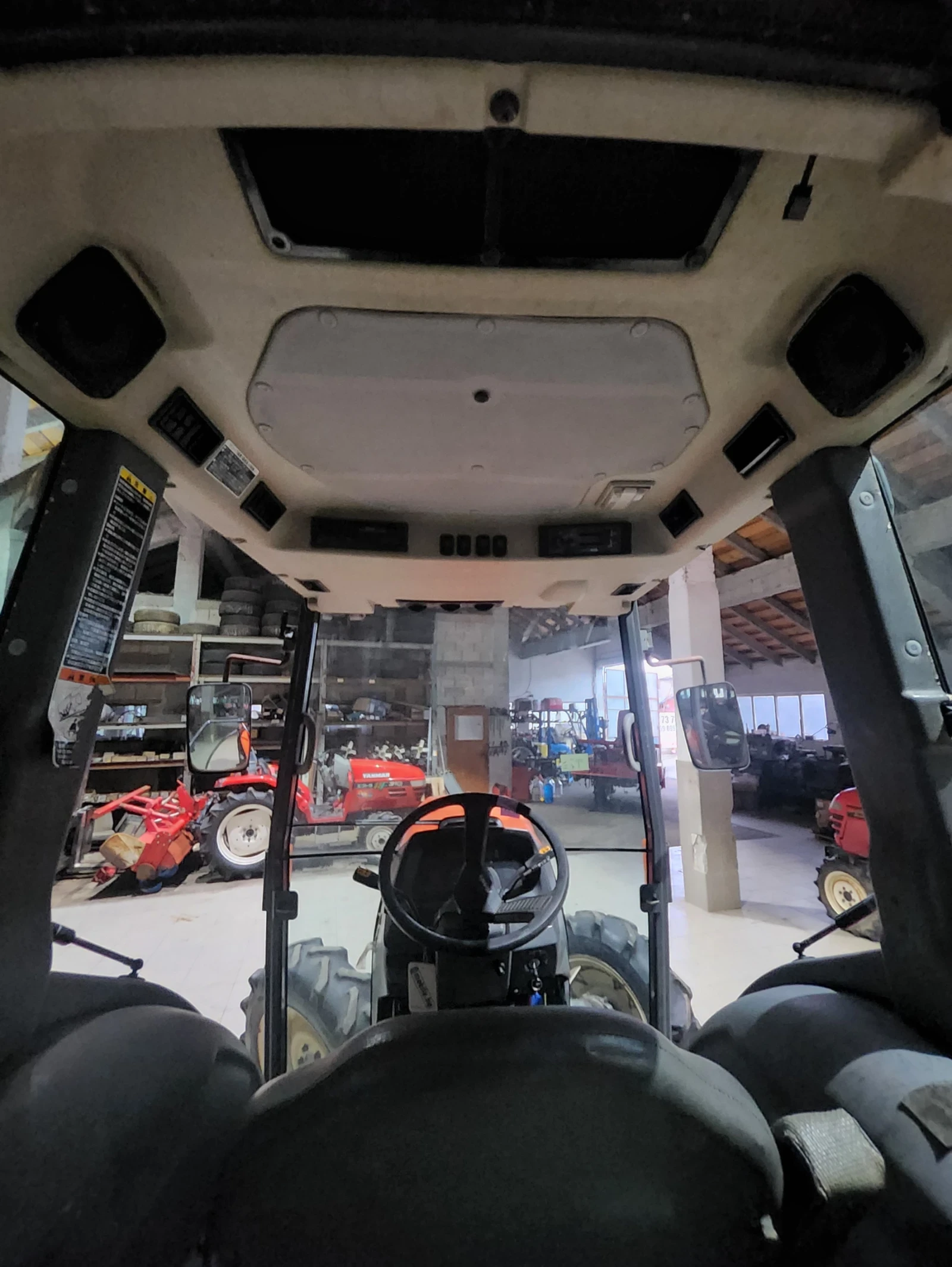 Трактор Kubota KL 46, снимка 11 - Селскостопанска техника - 55931318