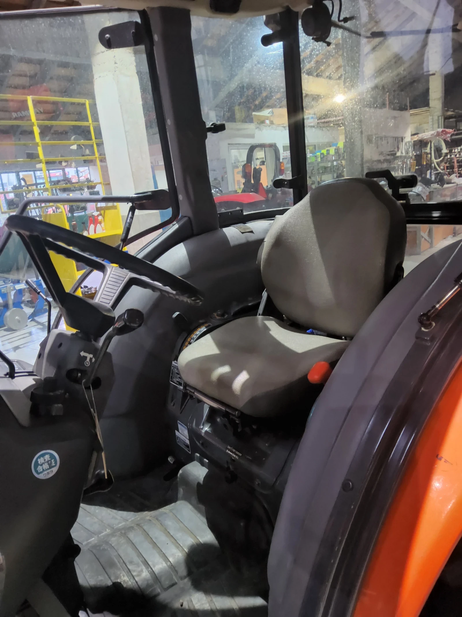 Трактор Kubota KL 46, снимка 9 - Селскостопанска техника - 55931318