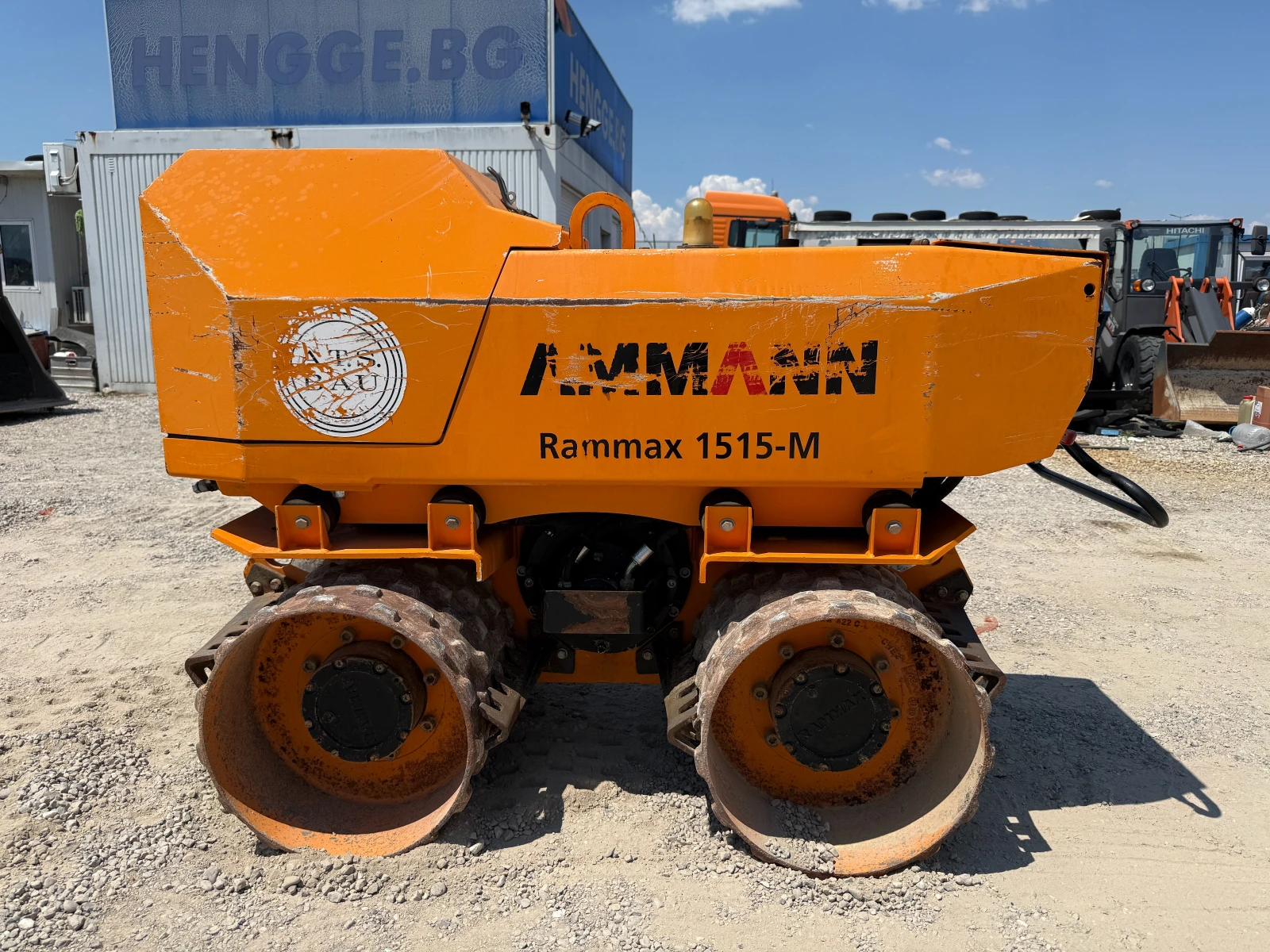 Валяк Ammann RAMMAX 1515-M