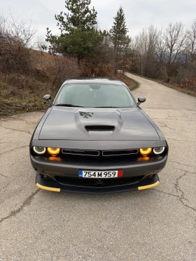 Dodge Challenger 5.7 HEMI R/T, снимка 3