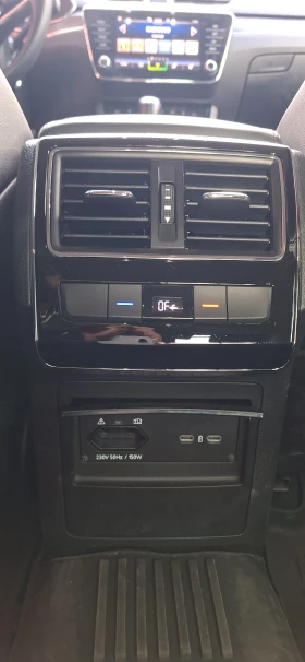 Skoda Superb 2.0TDI 56 хил.км., снимка 17