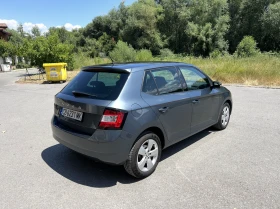 Skoda Fabia 1.0TSI DSG/Сервизна история/Apple CarPlay/Отоплени, снимка 3