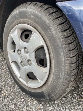 Hyundai Accent - 1100 € / 2151.41 лв. - 51980042 13