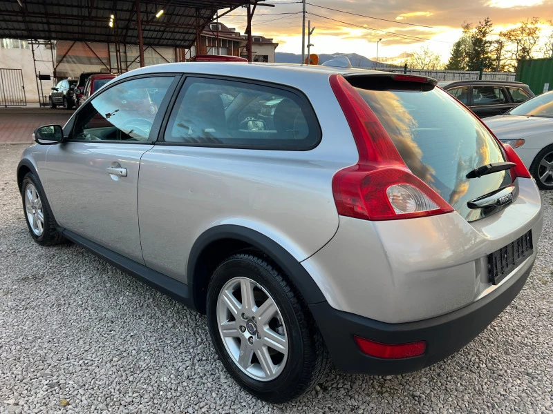 Volvo C30 2.0 Coupe* ШВЕЙЦАРИЯ* , снимка 7 - Автомобили и джипове - 45143706