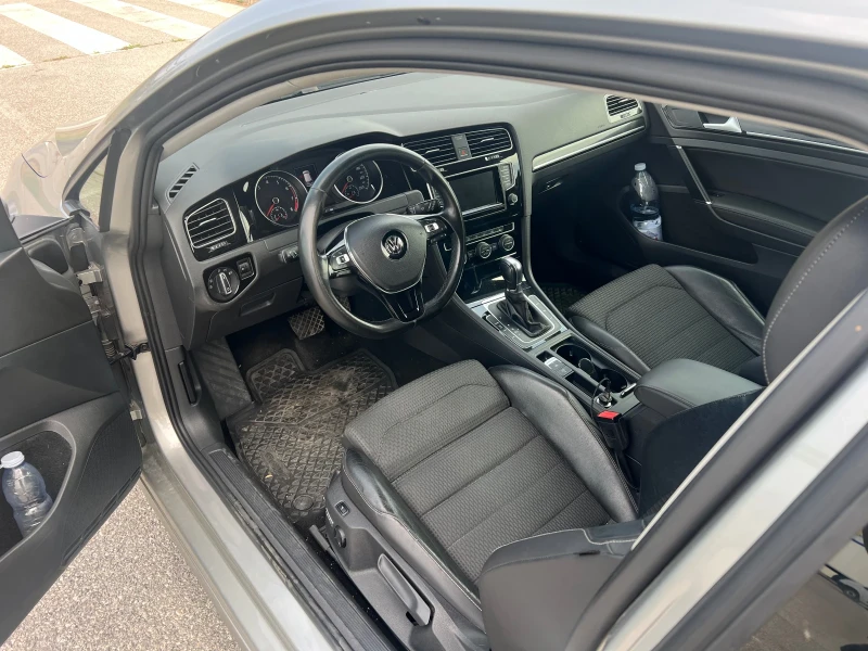 VW Golf 1.4tsi, снимка 10 - Автомобили и джипове - 47549994