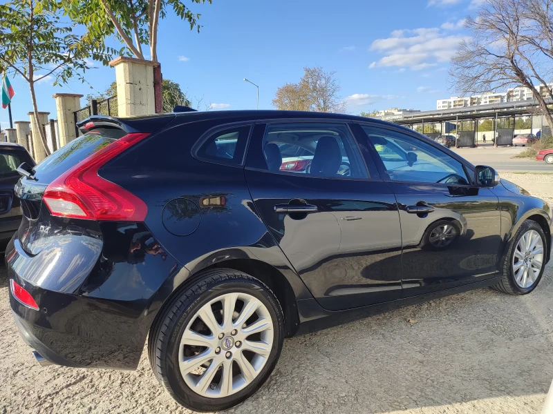 Volvo V40 2.0 D4 full , снимка 10 - Автомобили и джипове - 47656523