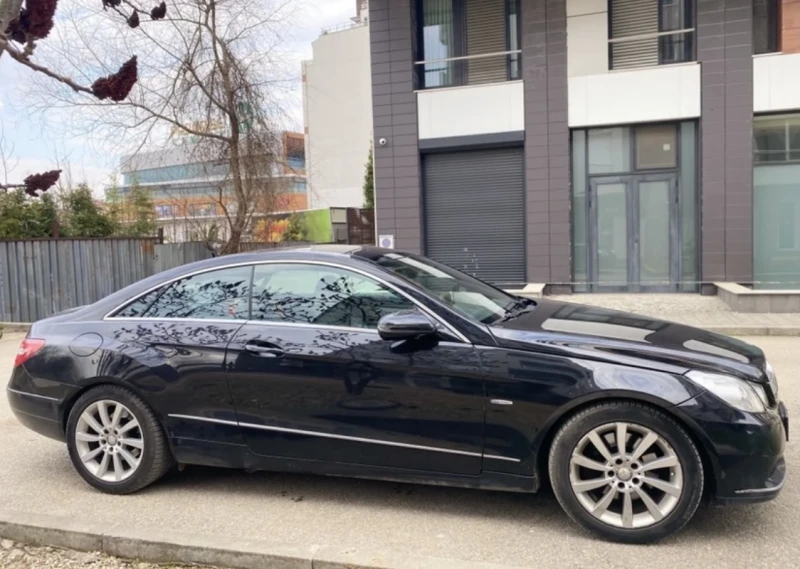 Mercedes-Benz E 350, снимка 1 - Автомобили и джипове - 47847730