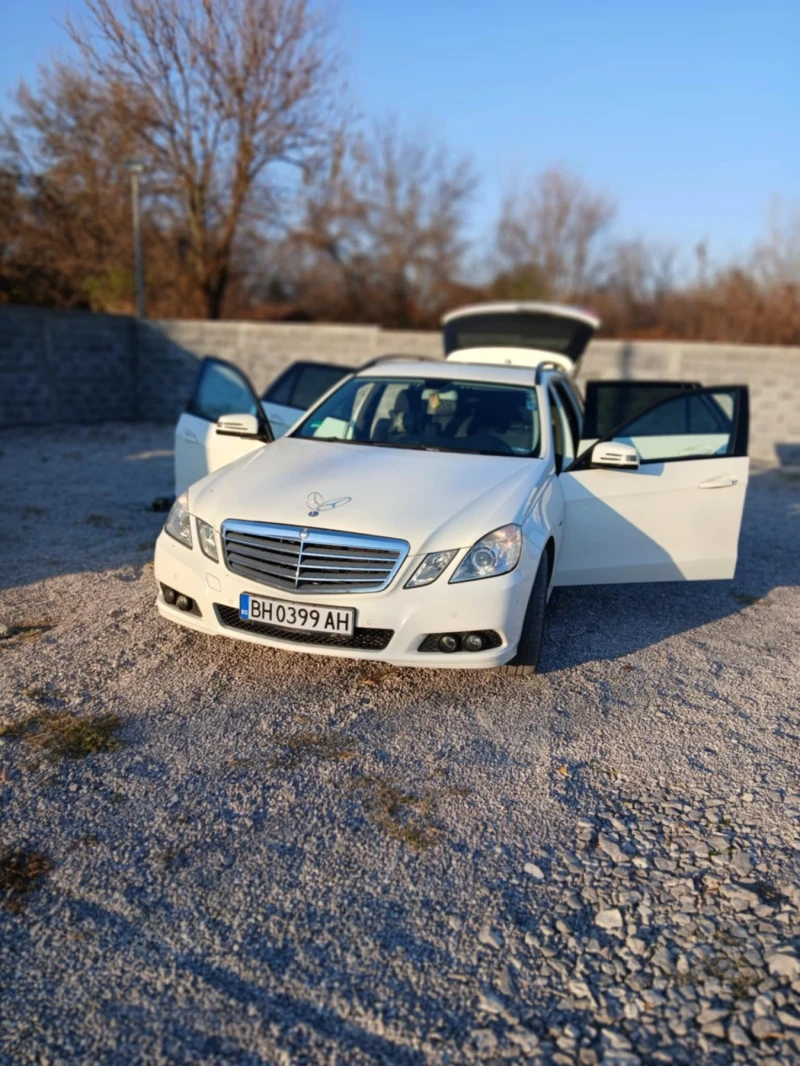 Mercedes-Benz E 200, снимка 5 - Автомобили и джипове - 47905424