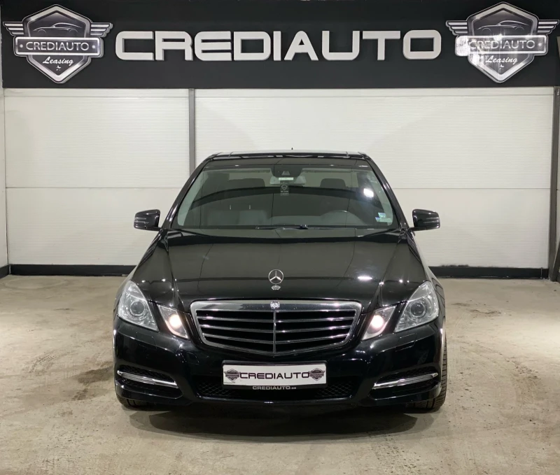 Mercedes-Benz E 350 CDI AMG * AVANTGARDE* NAVI* ALKANTAR* BLUETEC* POD, снимка 2 - Автомобили и джипове - 49307131