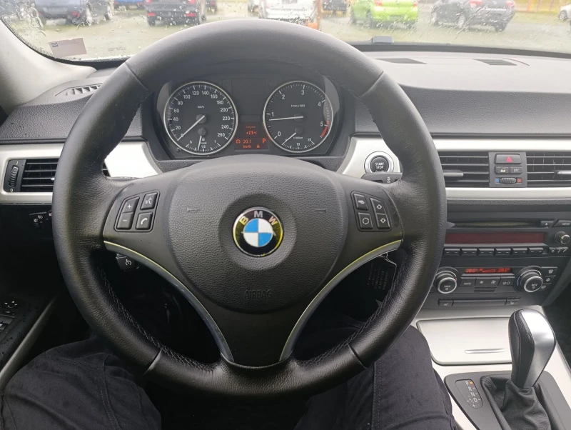 BMW 320 320D, снимка 12 - Автомобили и джипове - 51392832