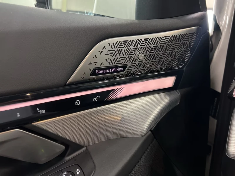 BMW i5 eDRIVE40/340HP/M-SPORT/B&W/ACC/HEAD-UP/KLESS/861f, снимка 13 - Автомобили и джипове - 52197069