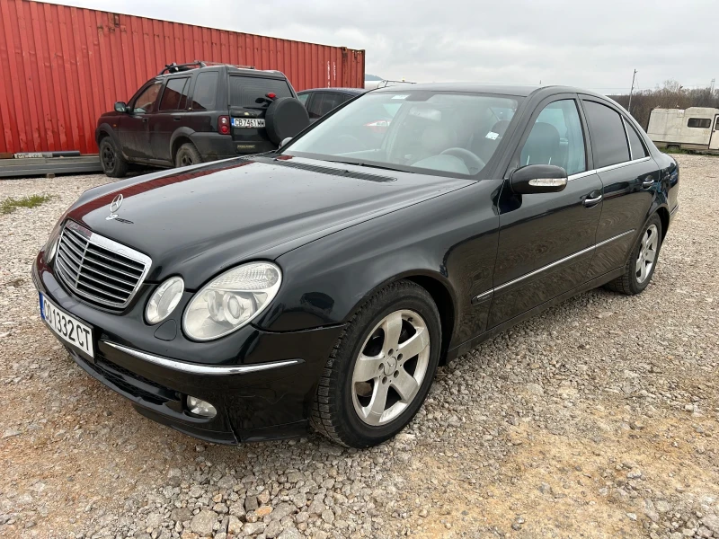 Mercedes-Benz E 270, снимка 3 - Автомобили и джипове - 52771730