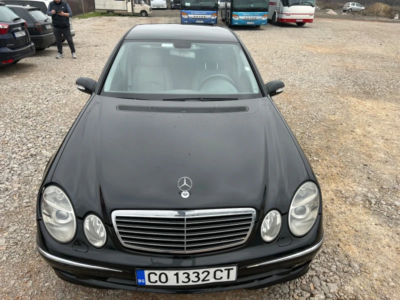Mercedes-Benz E 270, снимка 5 - Автомобили и джипове - 52771730