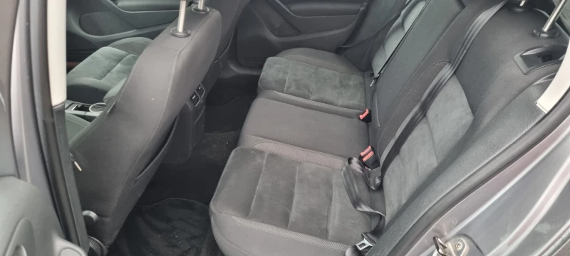 VW Golf TSI, снимка 9 - Автомобили и джипове - 53486363