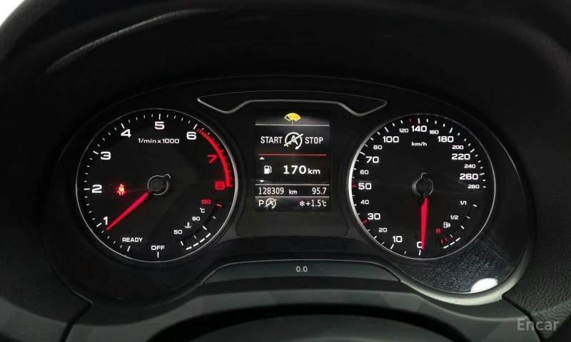 Audi A3, снимка 8 - Автомобили и джипове - 53506369
