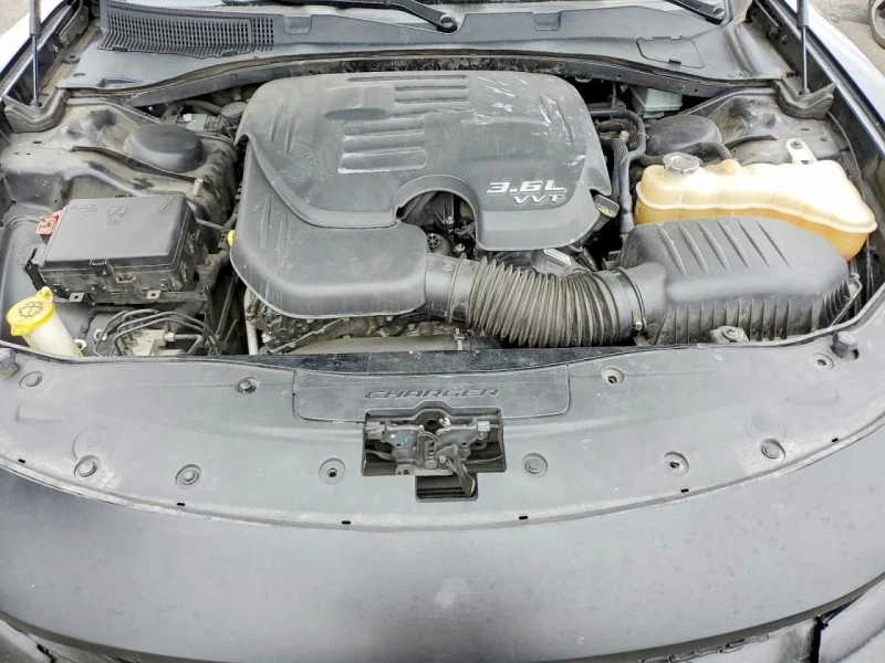 Dodge Charger, снимка 11 - Автомобили и джипове - 53567641