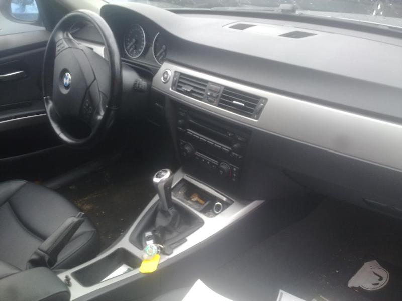 BMW 320 D, снимка 5 - Автомобили и джипове - 29421725