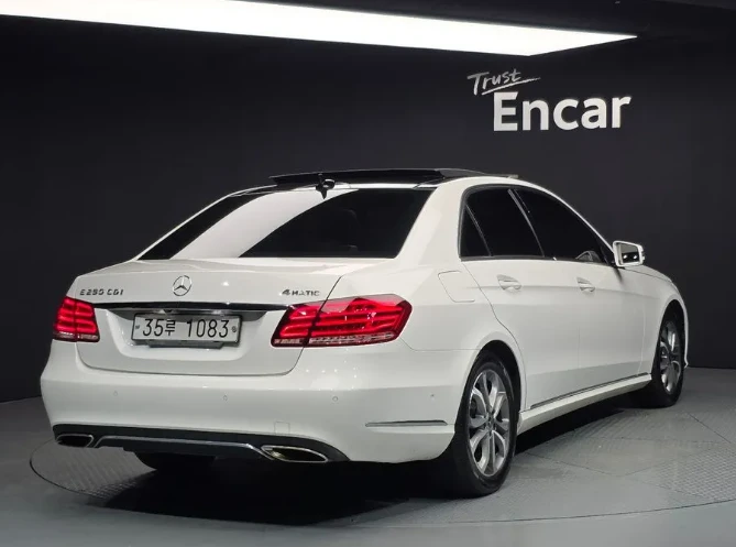 Mercedes-Benz E 250 4Matic Avantgarde - изображение 2