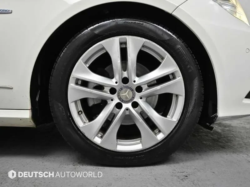Mercedes-Benz E 220 Cdi Avantgarde, снимка 5 - Автомобили и джипове - 55739166
