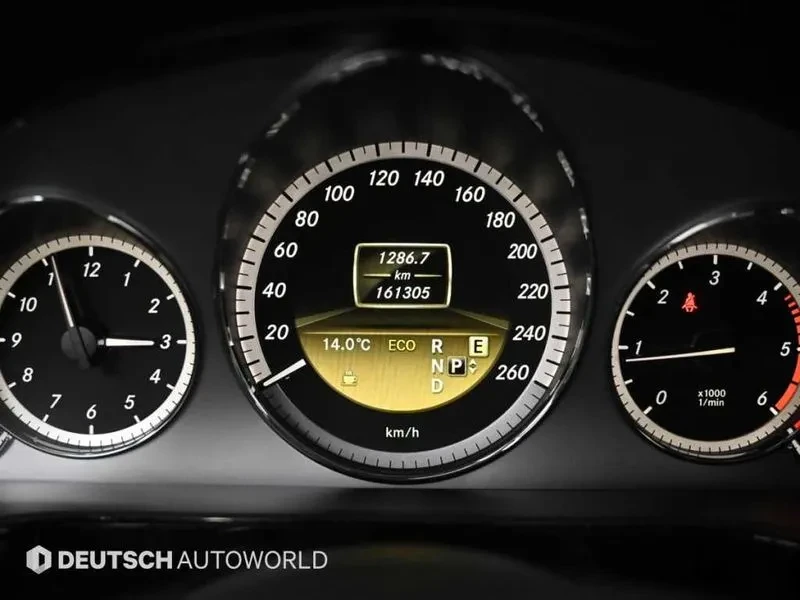 Mercedes-Benz E 220 Cdi Avantgarde, снимка 8 - Автомобили и джипове - 55739166