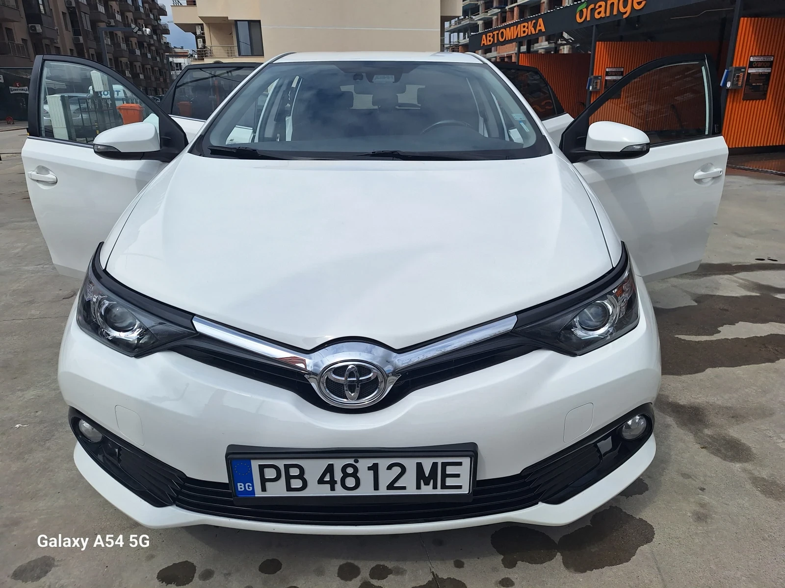 Toyota Auris 1.2 БЕНЗИН, 116 коня с турбо, 4ри ЦИЛИНДЪРА , снимка 1