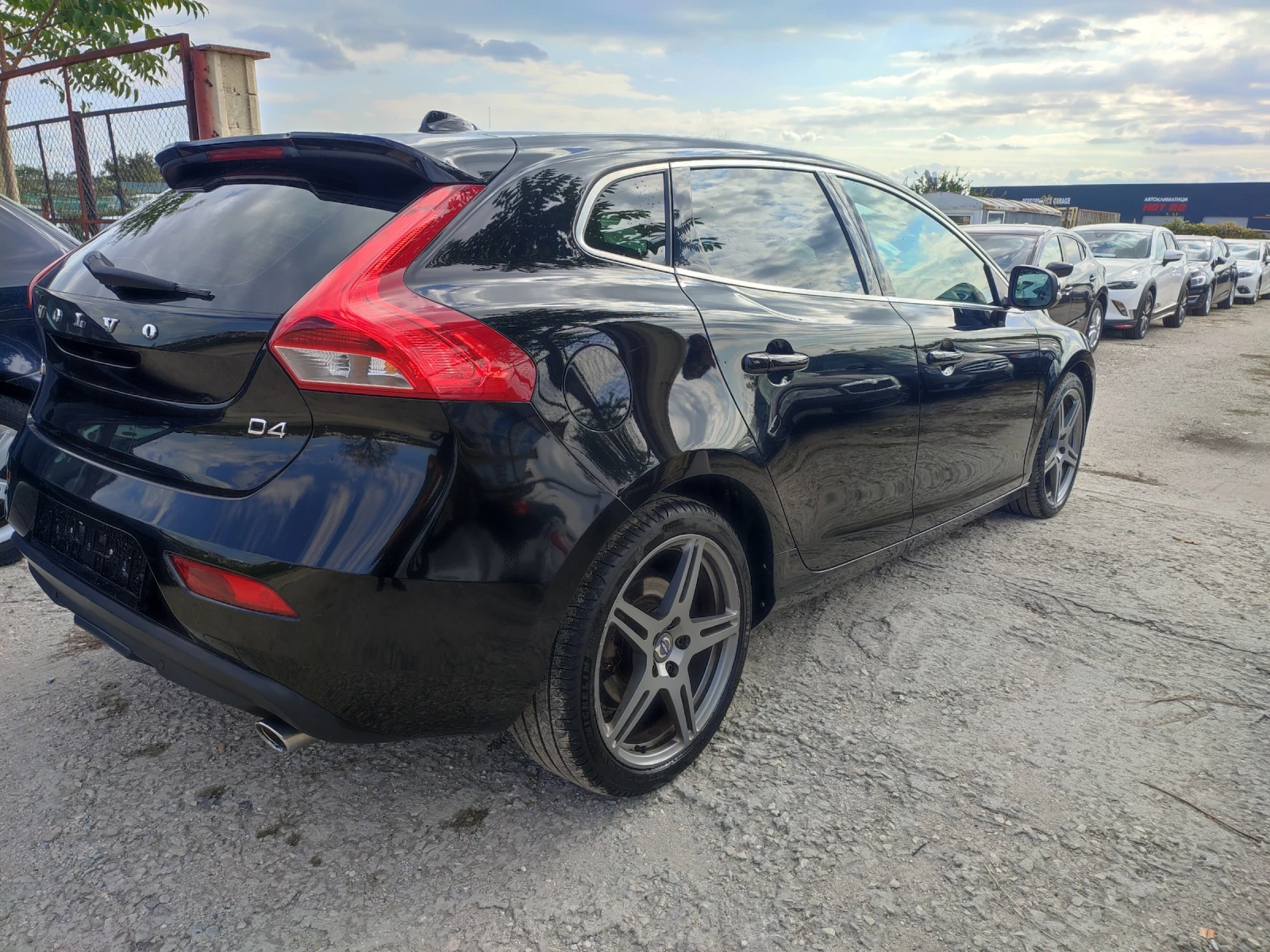 Volvo V40 2.0 D4 full  - изображение 5