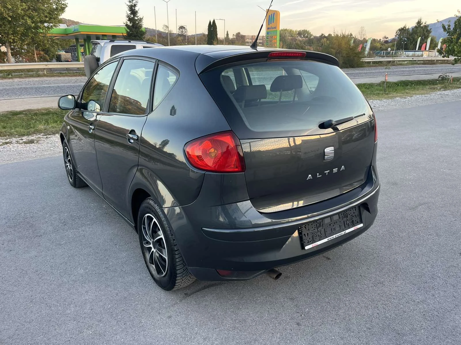 Seat Altea 1.4I 86кс  СТАРИЯ МОТОР 130 000км КЛИМАТИК - изображение 5