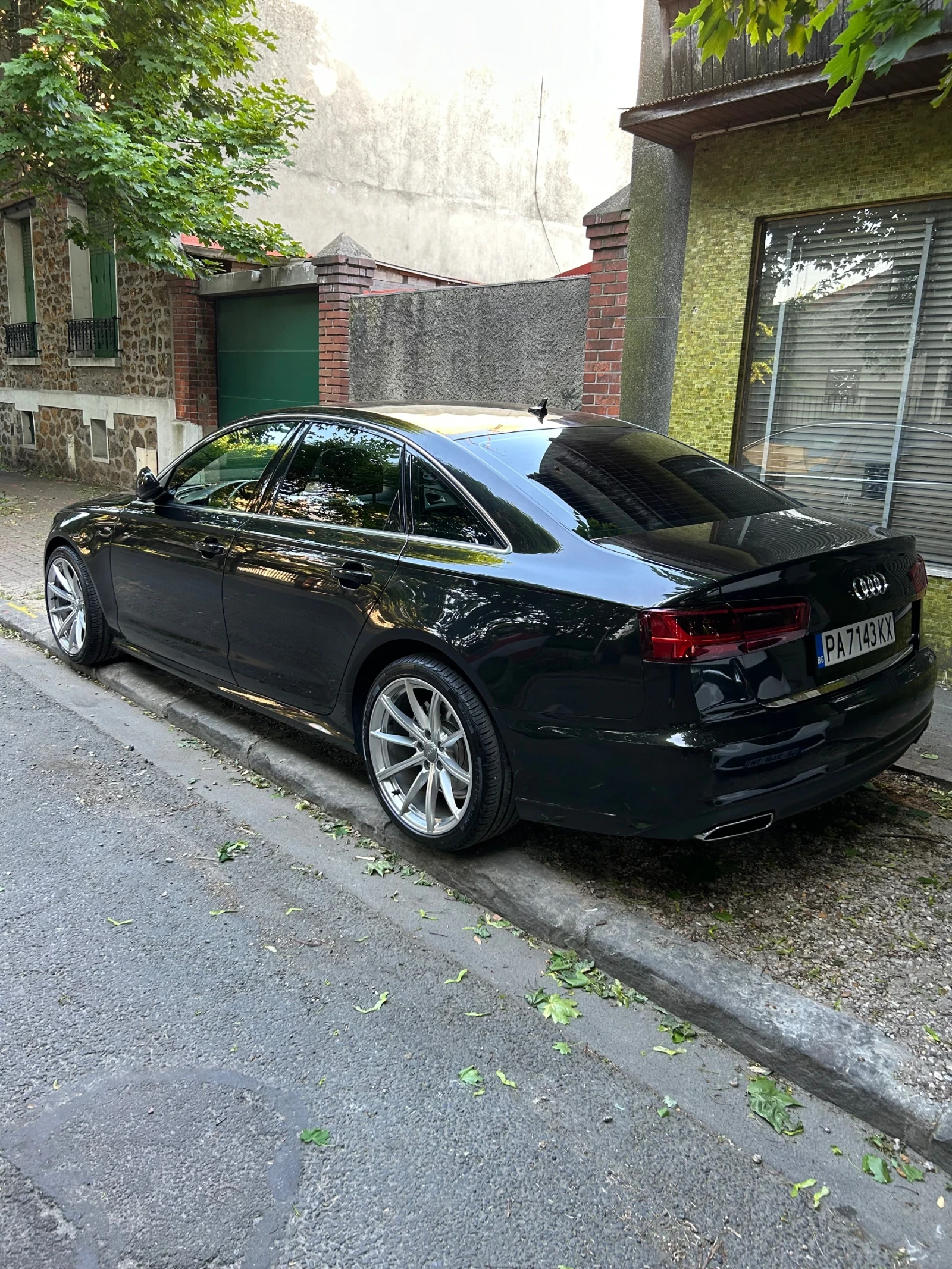 Audi A6  S TRONIC 7 S LINE - изображение 2