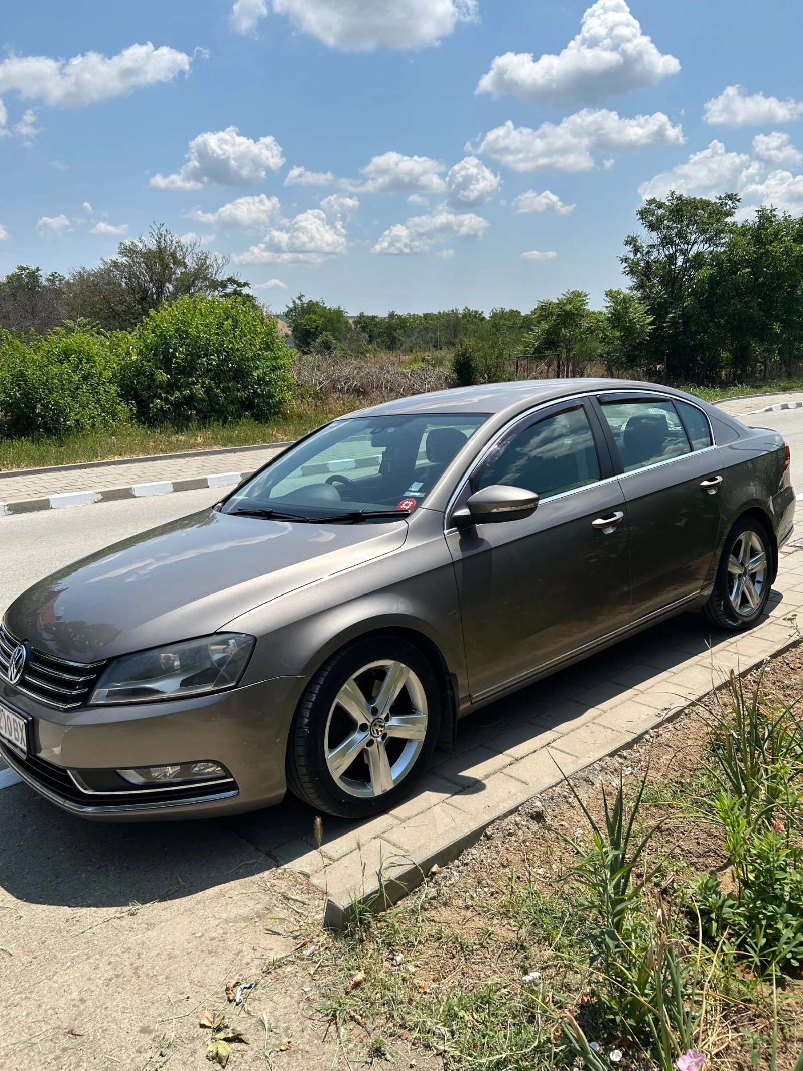 VW Passat  - изображение 4