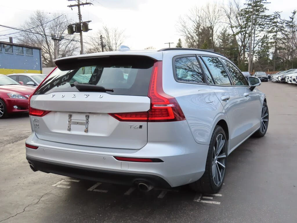 Volvo V60 T6 Momentum* HeadUp* АвтоКредит* (ЦЕНА ДО БГ) - изображение 6