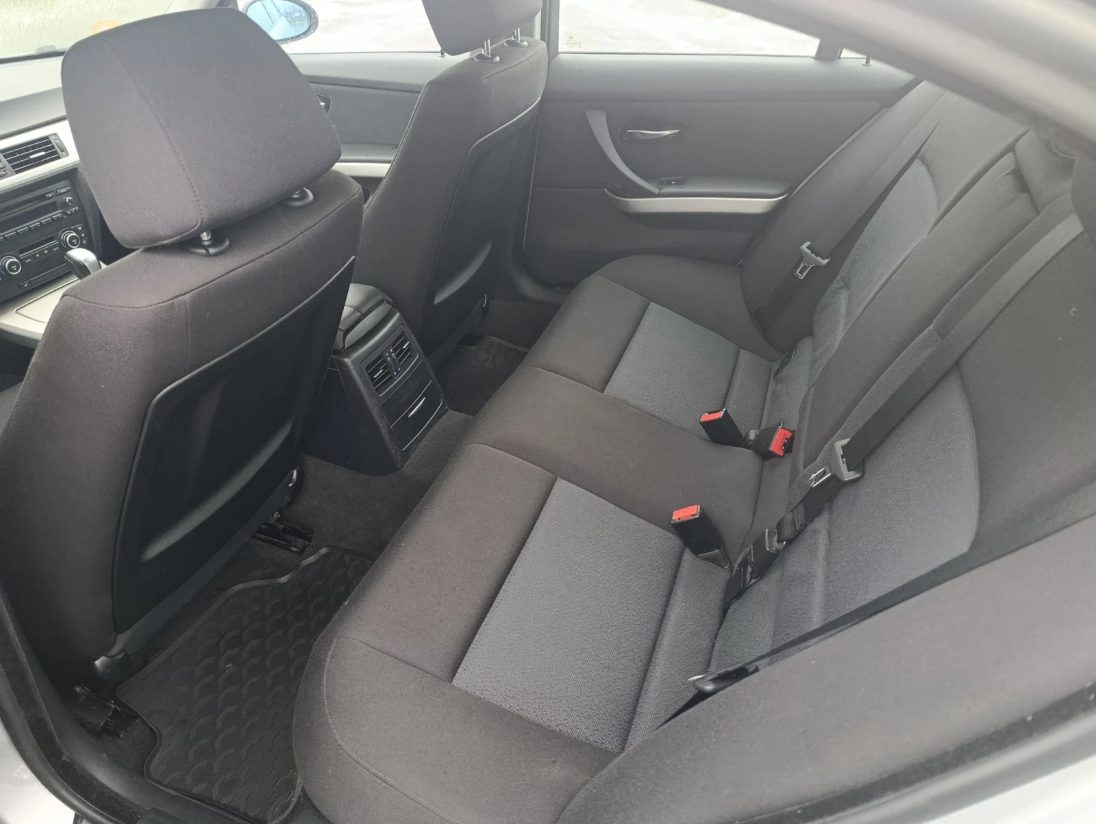 BMW 320 320D - изображение 10