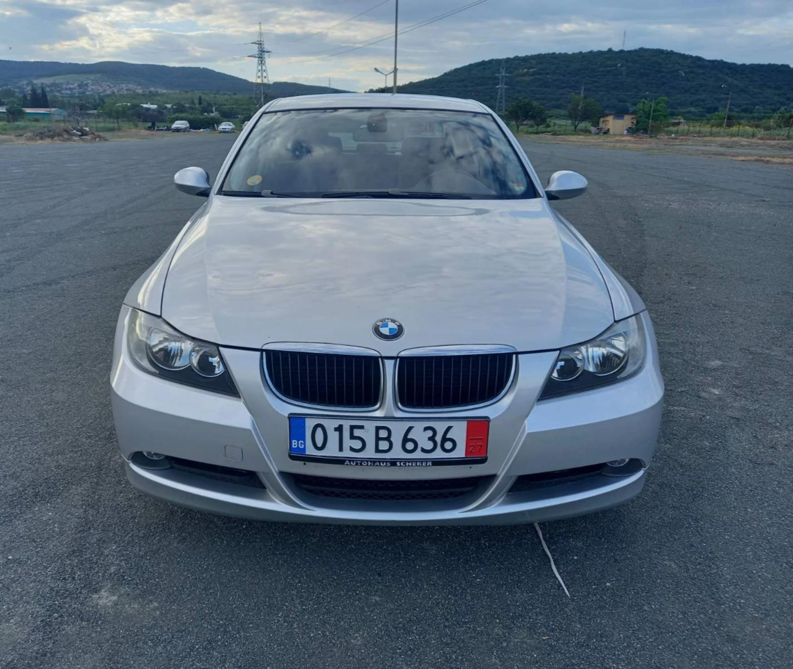 BMW 320  - изображение 2