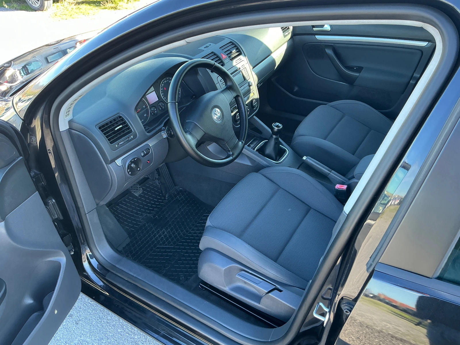 VW Golf 1.9 TDI | Mobile.bg   12