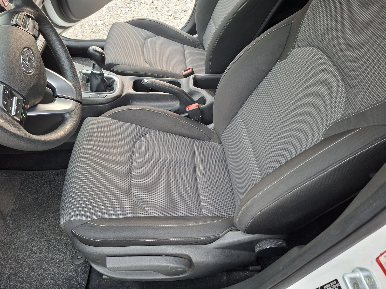 Hyundai I30 1.4i* *   | Mobile.bg   10