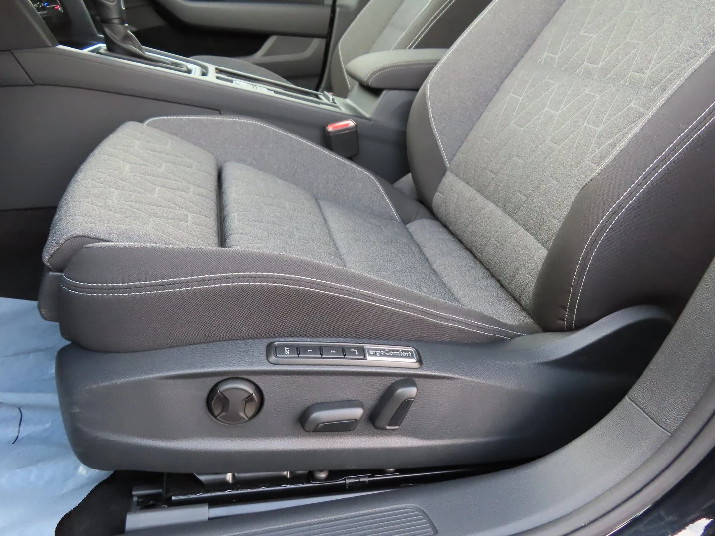 VW Passat Business 2.0 TDI SCR DSG | Mobile.bg � ����������� 6