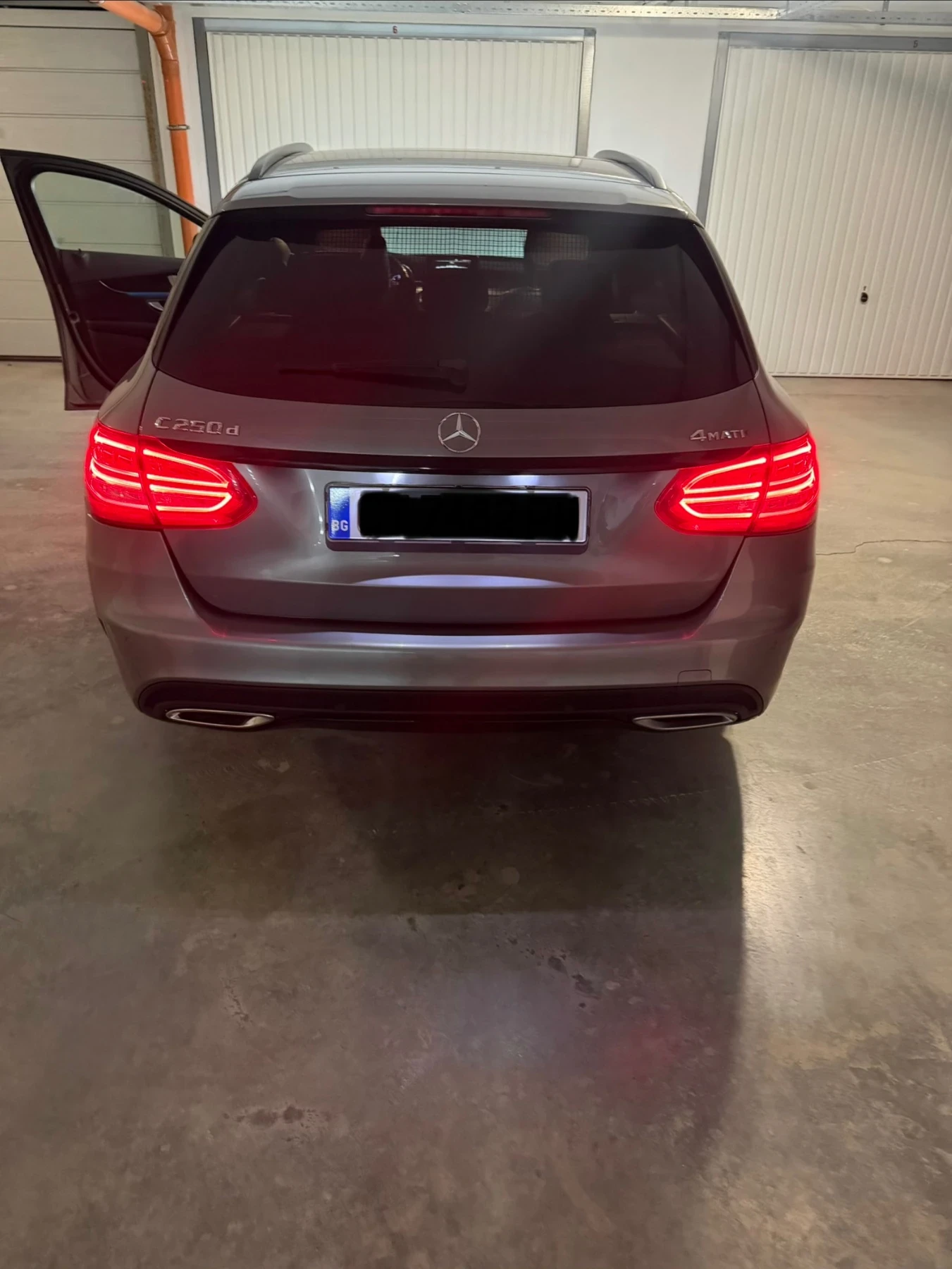 Mercedes-Benz C 250 AMG Style 4 MATIC - изображение 4