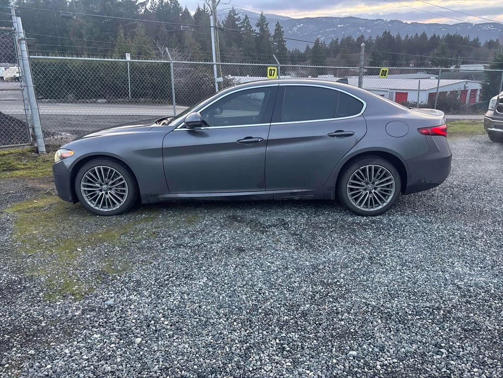 Alfa Romeo Giulia * TI * CARFAX * ��� ������������ ������ | Mobile.bg � ����������� 4