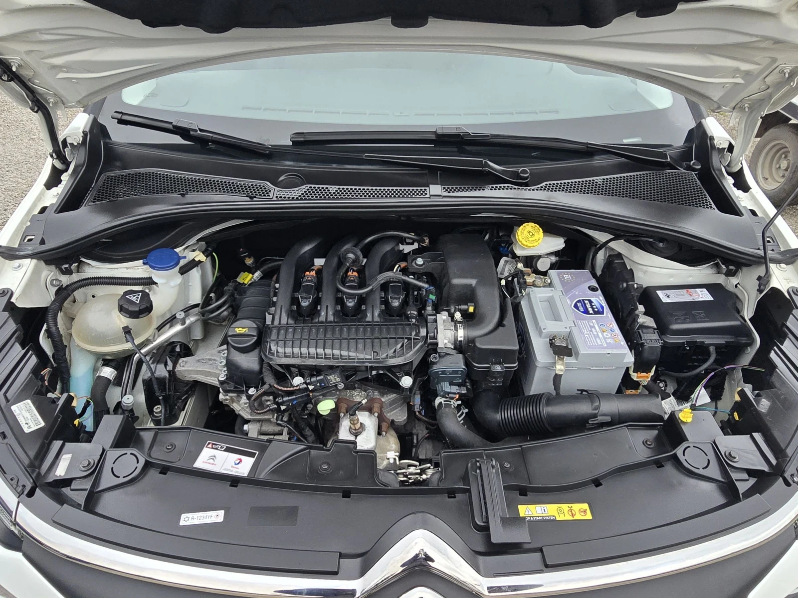 Citroen C3 1.2i/Лизинг, снимка 16 - Автомобили и джипове - 54002959