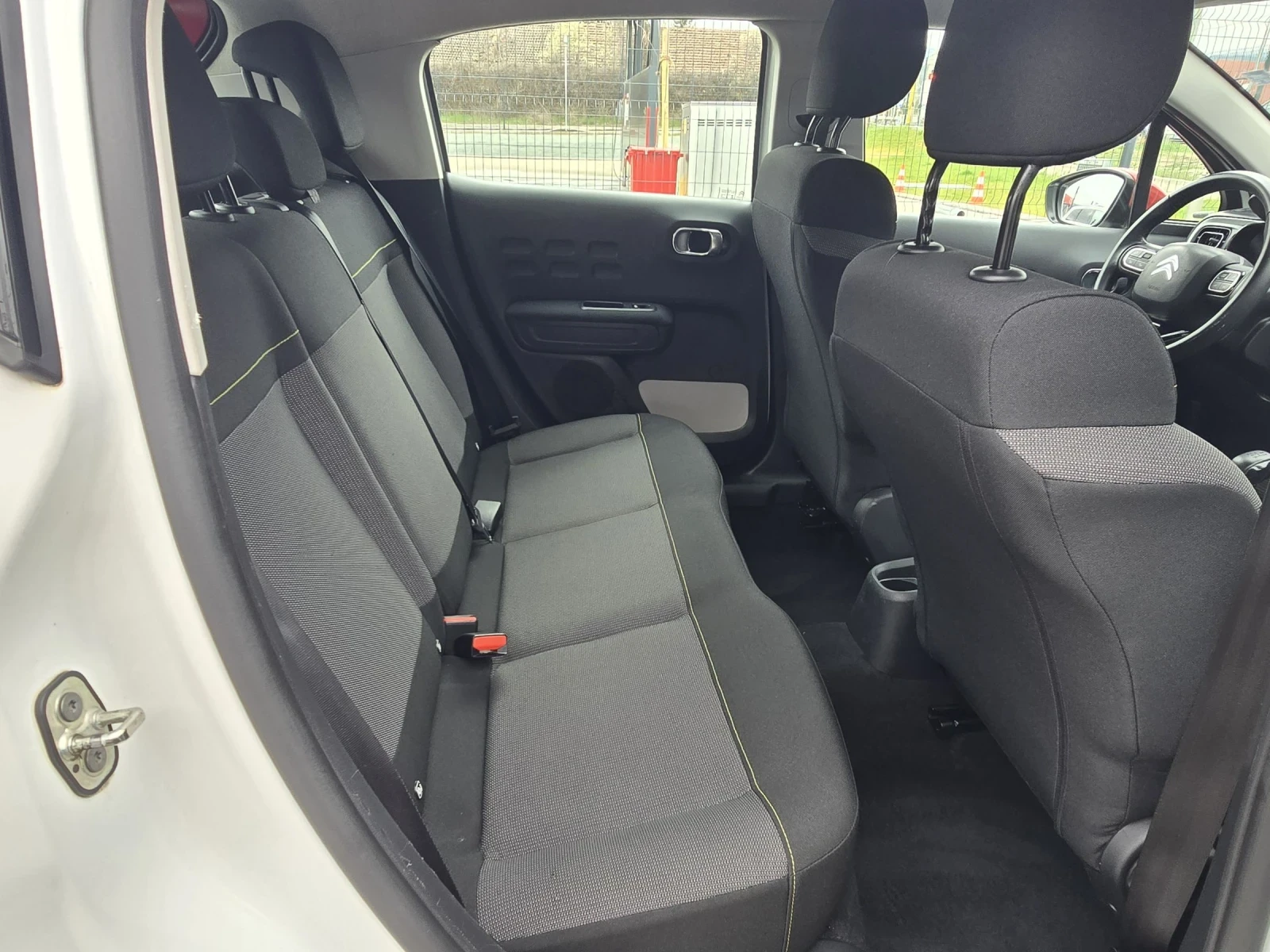 Citroen C3 1.2i/Лизинг, снимка 13 - Автомобили и джипове - 54002959