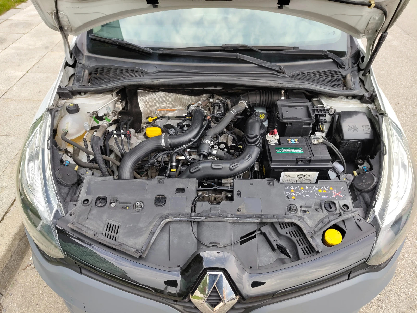 Renault Clio 0.9 SCe  -  N1, снимка 15 - Автомобили и джипове - 54644304