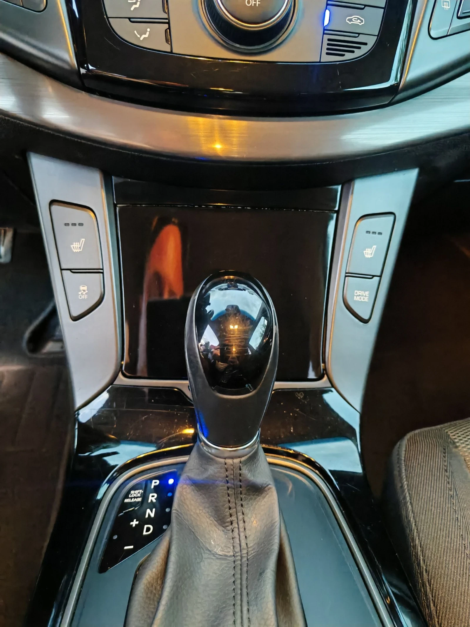 Hyundai I40 2.0, 165к.с., снимка 16 - Автомобили и джипове - 54708668