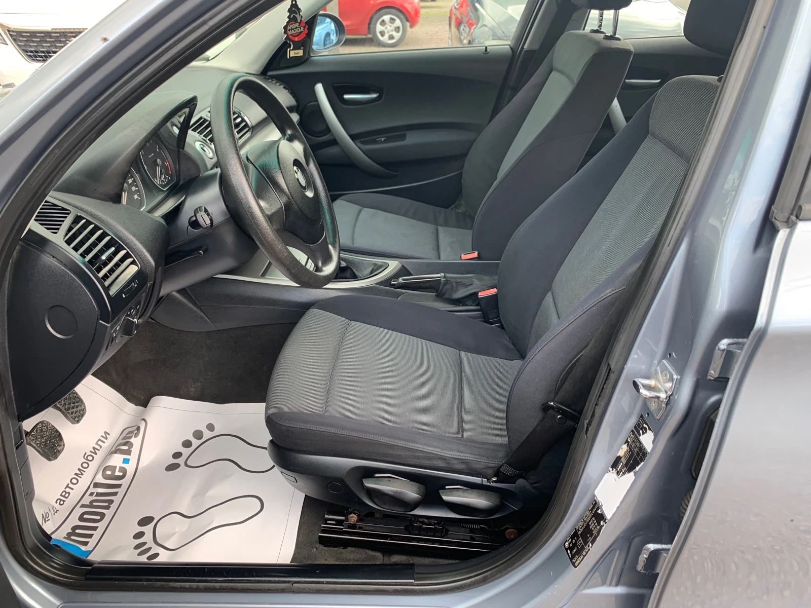 BMW 118 d НОВА!!!, снимка 11 - Автомобили и джипове - 54897318
