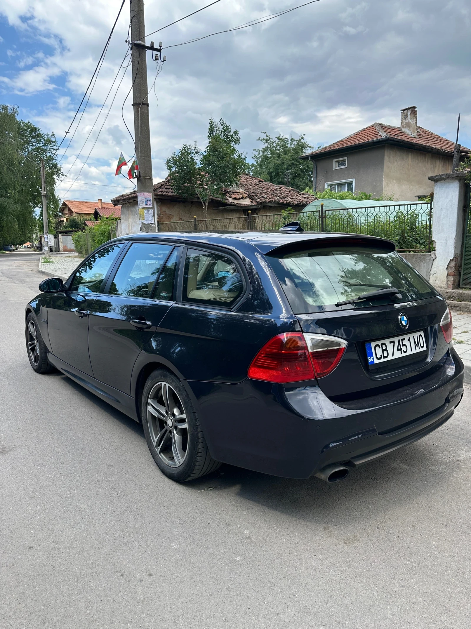 BMW 320, снимка 5 - Автомобили и джипове - 55193909