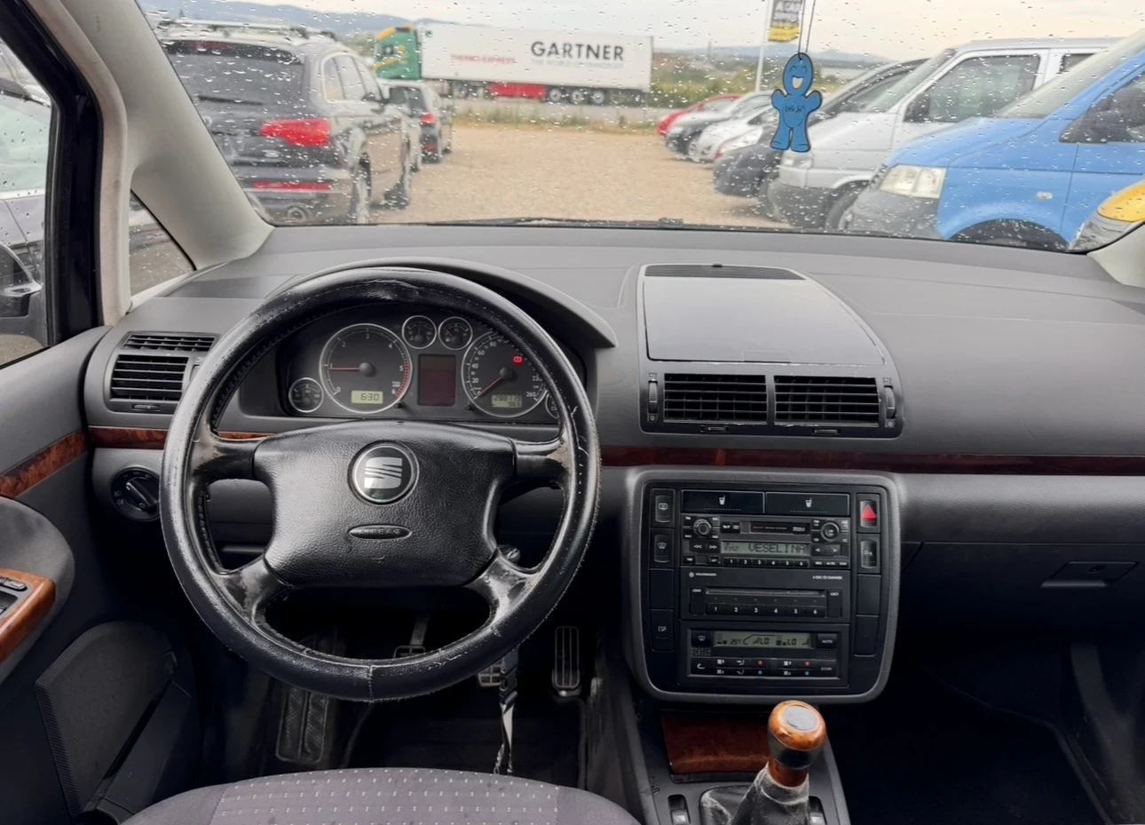 Seat Alhambra 1.9 TDI , снимка 6 - Автомобили и джипове - 55213548