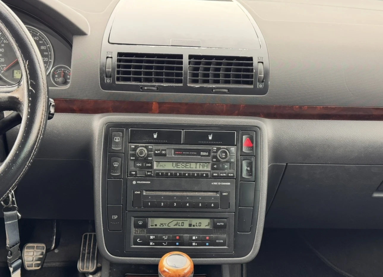 Seat Alhambra 1.9 TDI , снимка 8 - Автомобили и джипове - 55213548