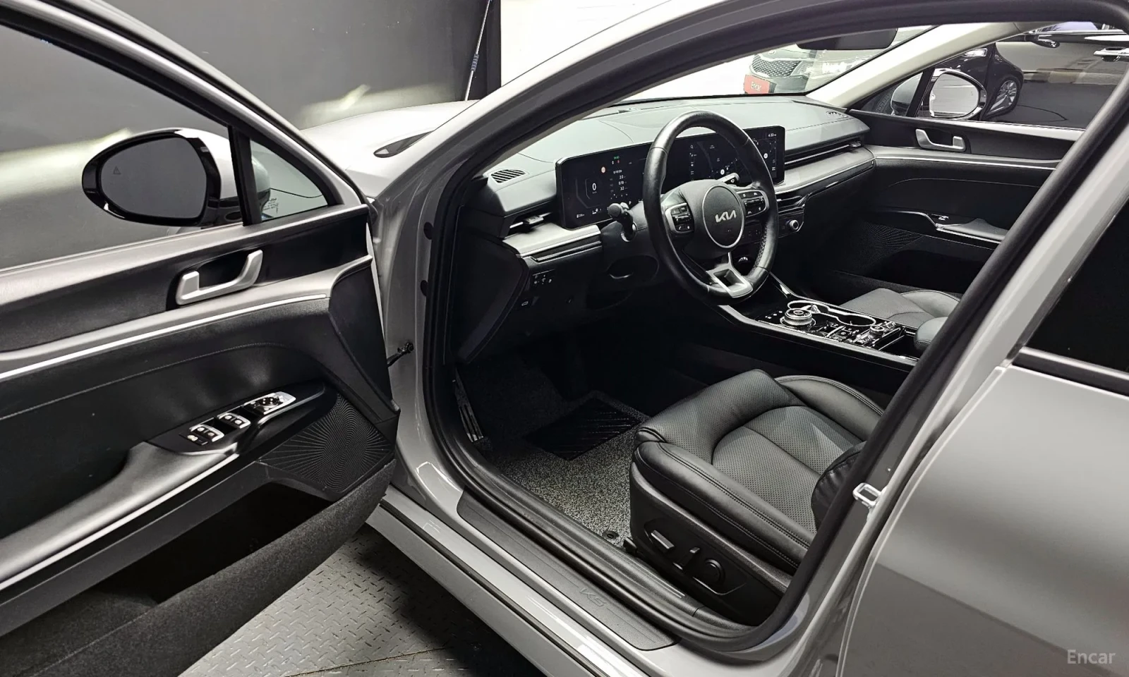 Kia K5, снимка 10 - Автомобили и джипове - 55217142